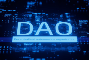 如何创建DAO？它需要哪些核心要素与步骤？