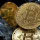 比特币的总量为什么固定为2100万枚？这种稀缺性如何影响其价值？
